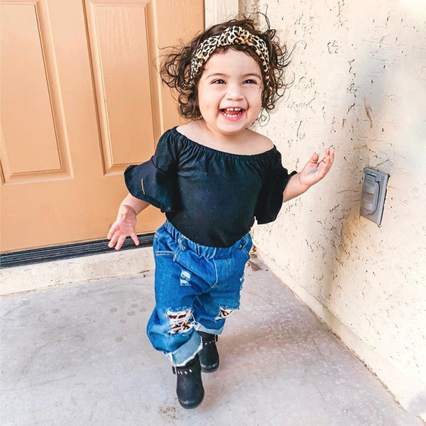 3-piece Baby Solid Flutter-sleeve Off Shoulder Top and Leopard Print Bowknot Jeans with Headband Set