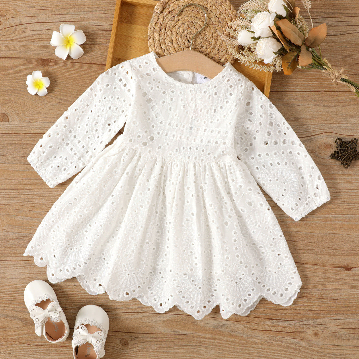 Baby Girl Solid White Hollow Out Long-sleeve Dress