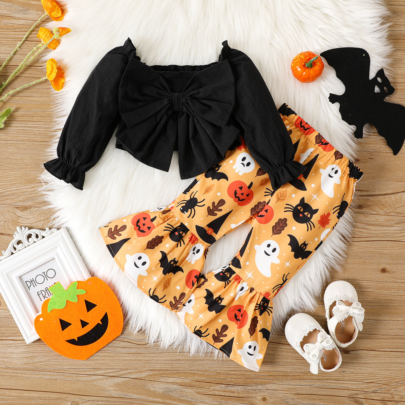 Halloween 2pcs Baby Girl Long-sleeve Bow Front Crop Top and Allover Print Flared Pants Set