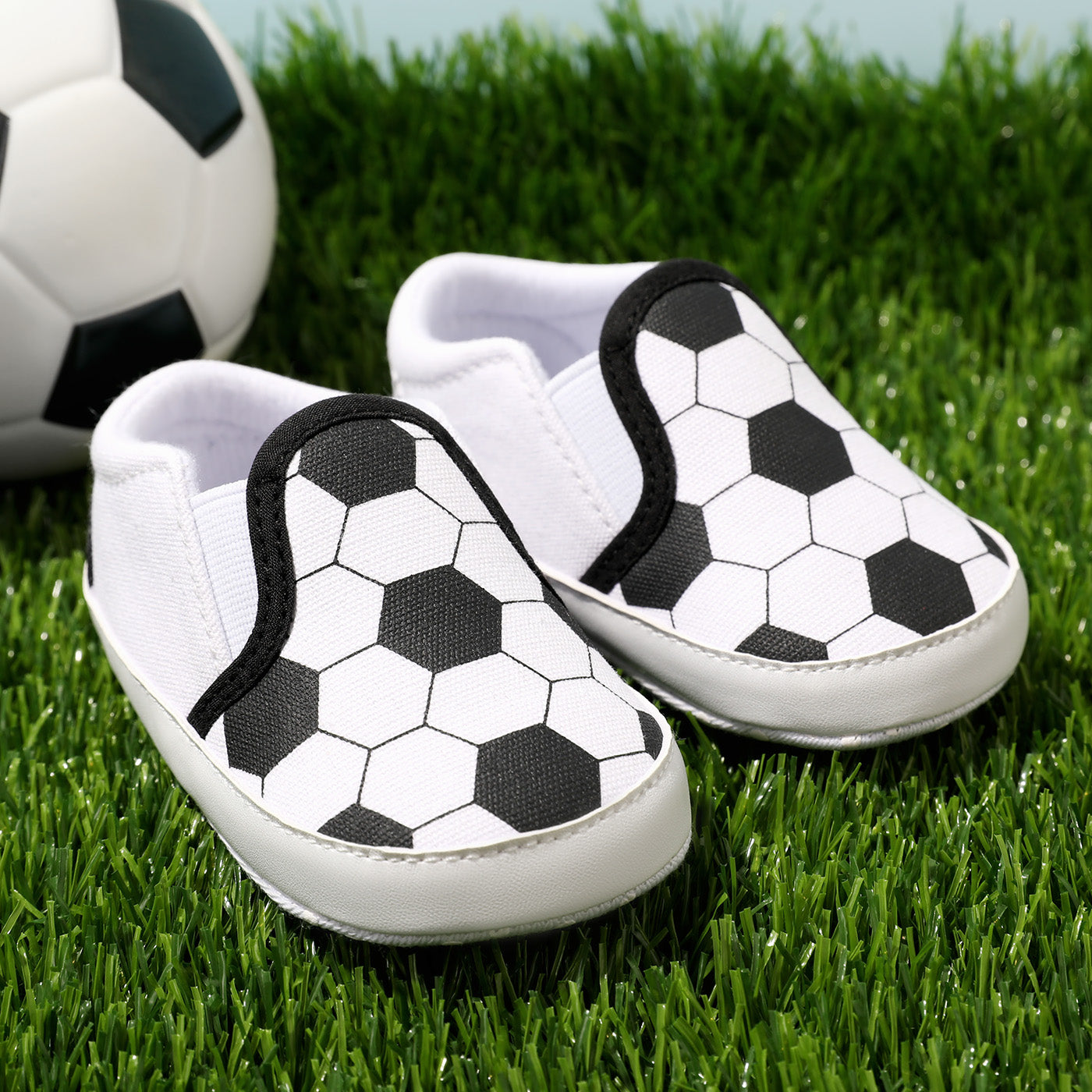 Baby / Toddler Football Soccer Pattern Slip-on Prewalker Shoes
