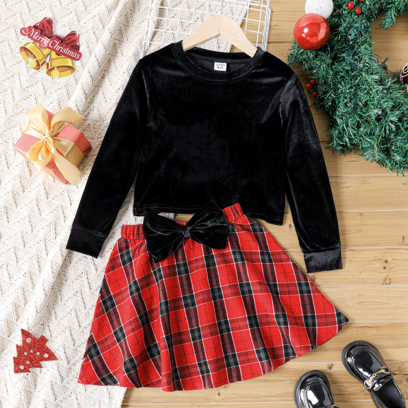 2pcs Kid Girl Long-sleeve Black Velvet Tee and 3D Bowknot Design Plaid Skirt Set