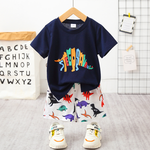 2pcs Toddler Boy Playful Dinosaur Print Short-sleeve Tee and Shorts Set