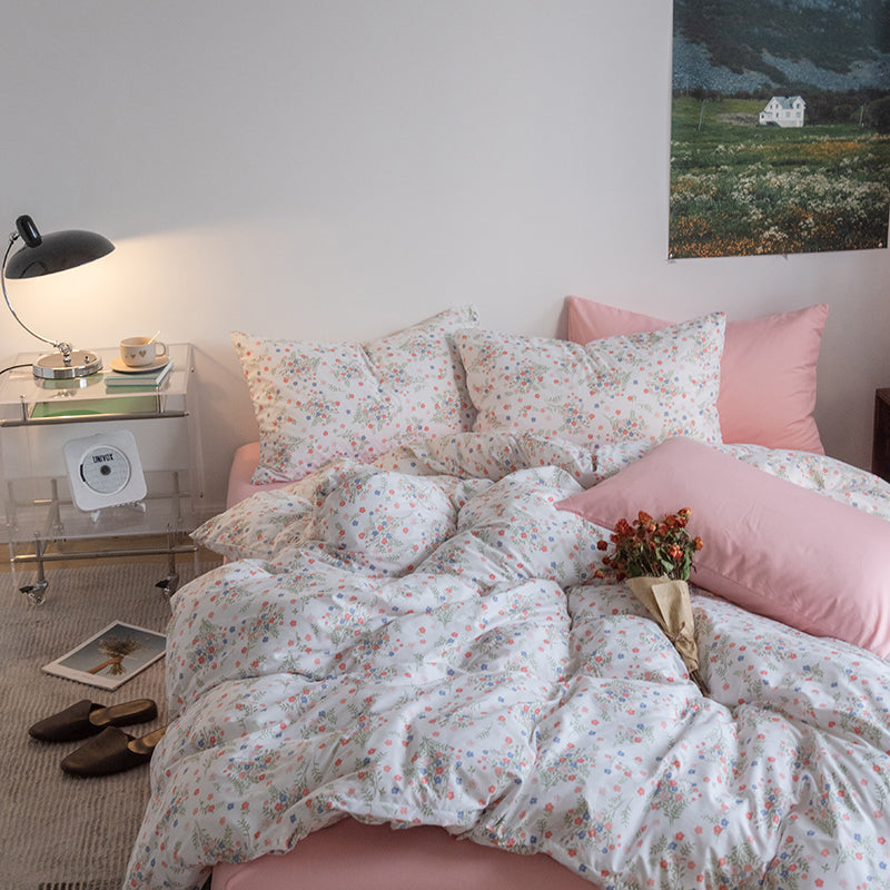 Allover Floral Print Bedding Set Including Duvet Cover & Pillow Cases
