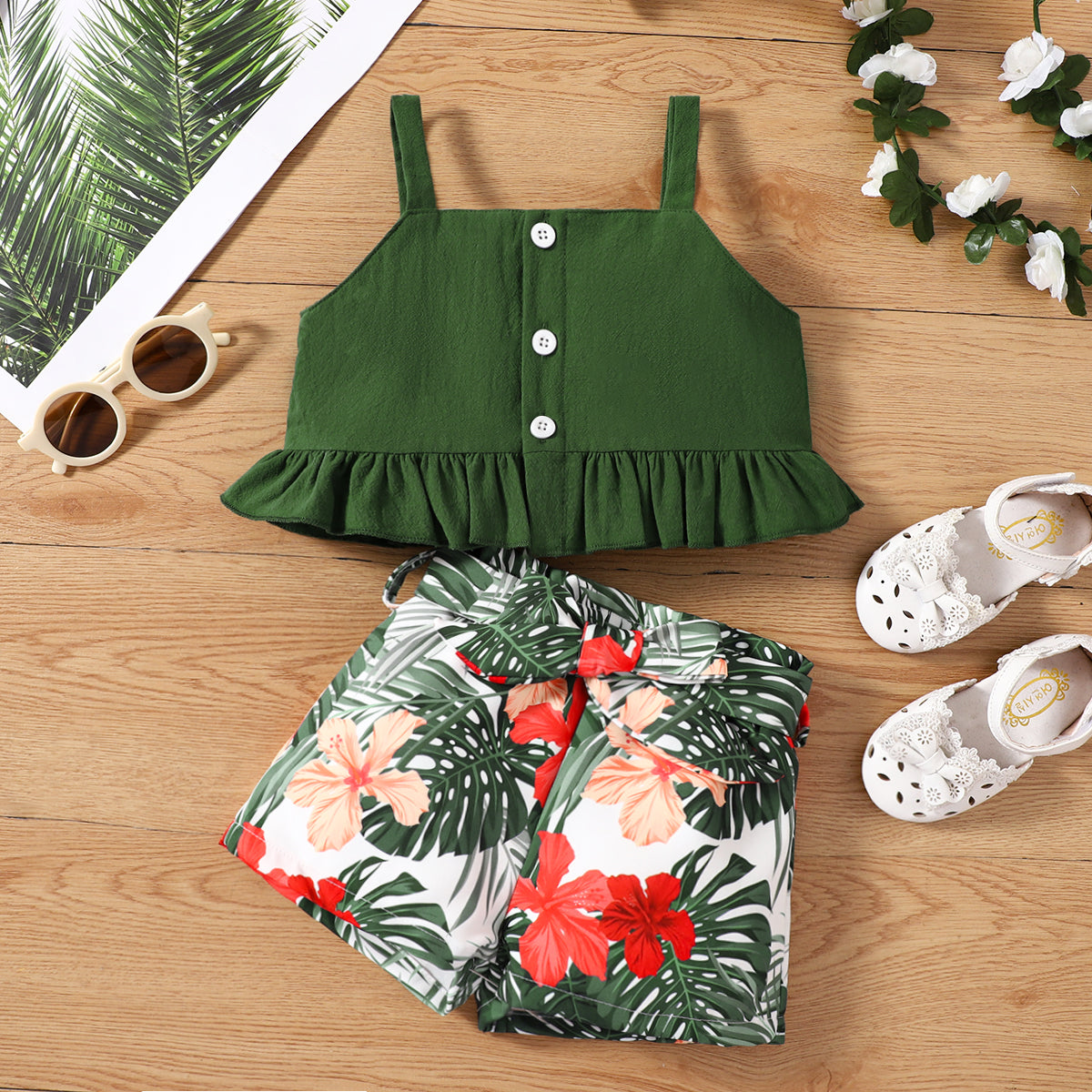 2pcs Trendy Toddler Girl Ruffle Camisole and Floral Print Belted Shorts Set