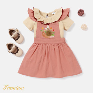 2pcs Baby Girl 100% Cotton Snail Print Ruffled Overall Dress and Short-sleeve Ribbed Tee Set